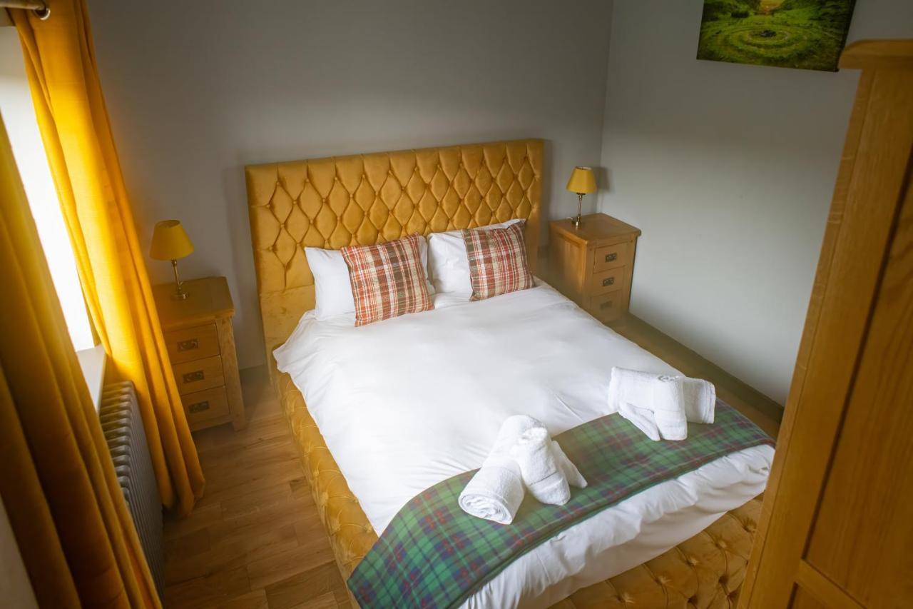 Luxury 4 Bedroom Cottage With Stunning Views Near Fairy Pools! 카보스트 외부 사진