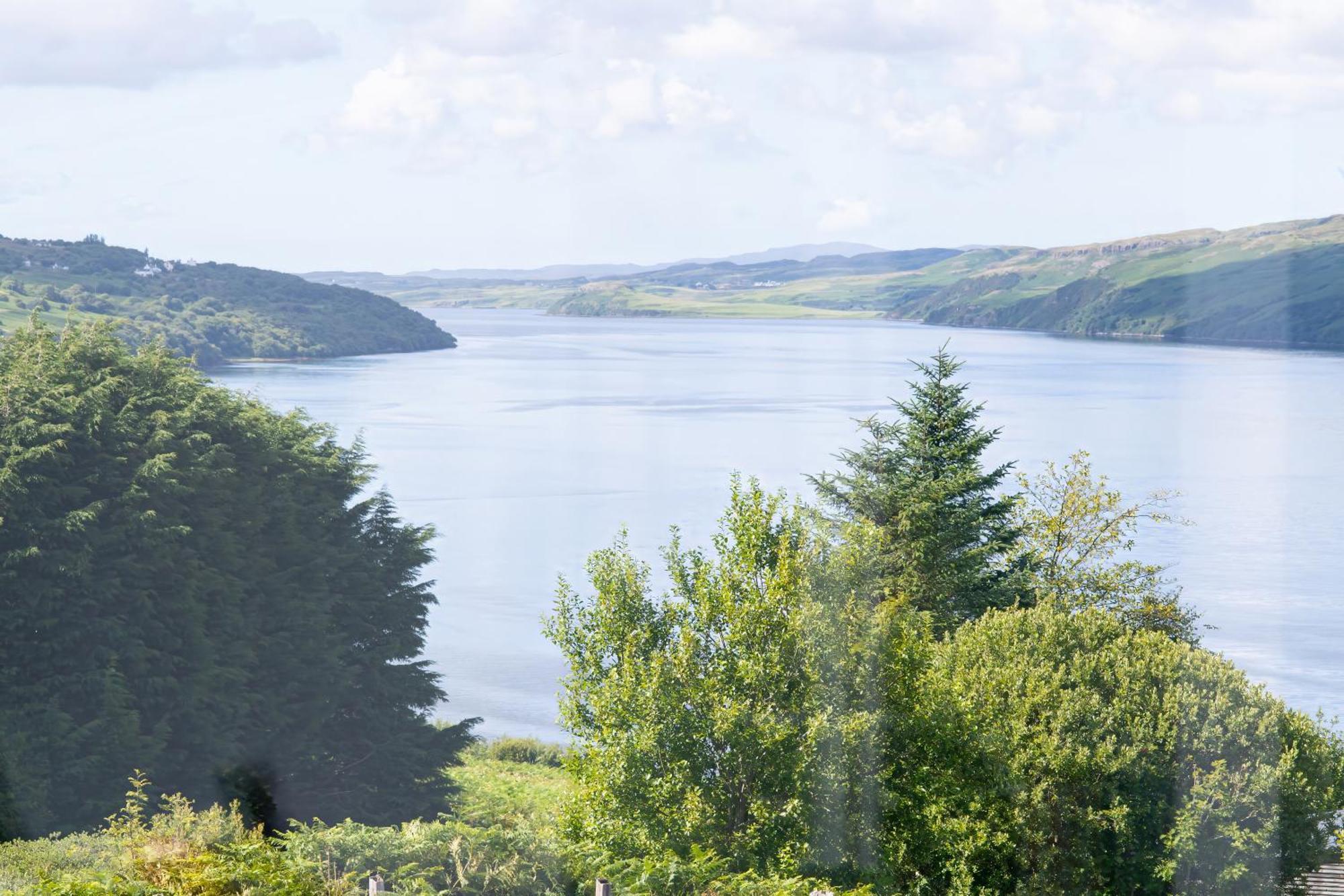 Luxury 4 Bedroom Cottage With Stunning Views Near Fairy Pools! 카보스트 외부 사진