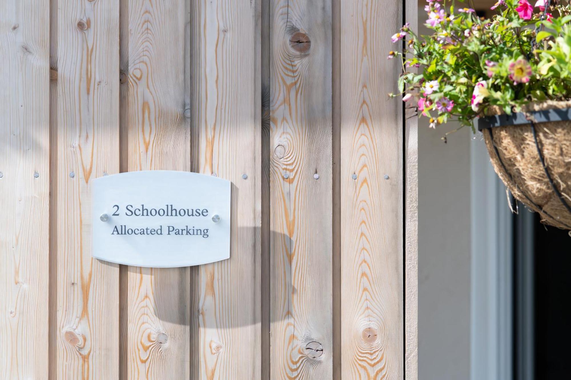Luxury 4 Bedroom Cottage With Stunning Views Near Fairy Pools! 카보스트 외부 사진