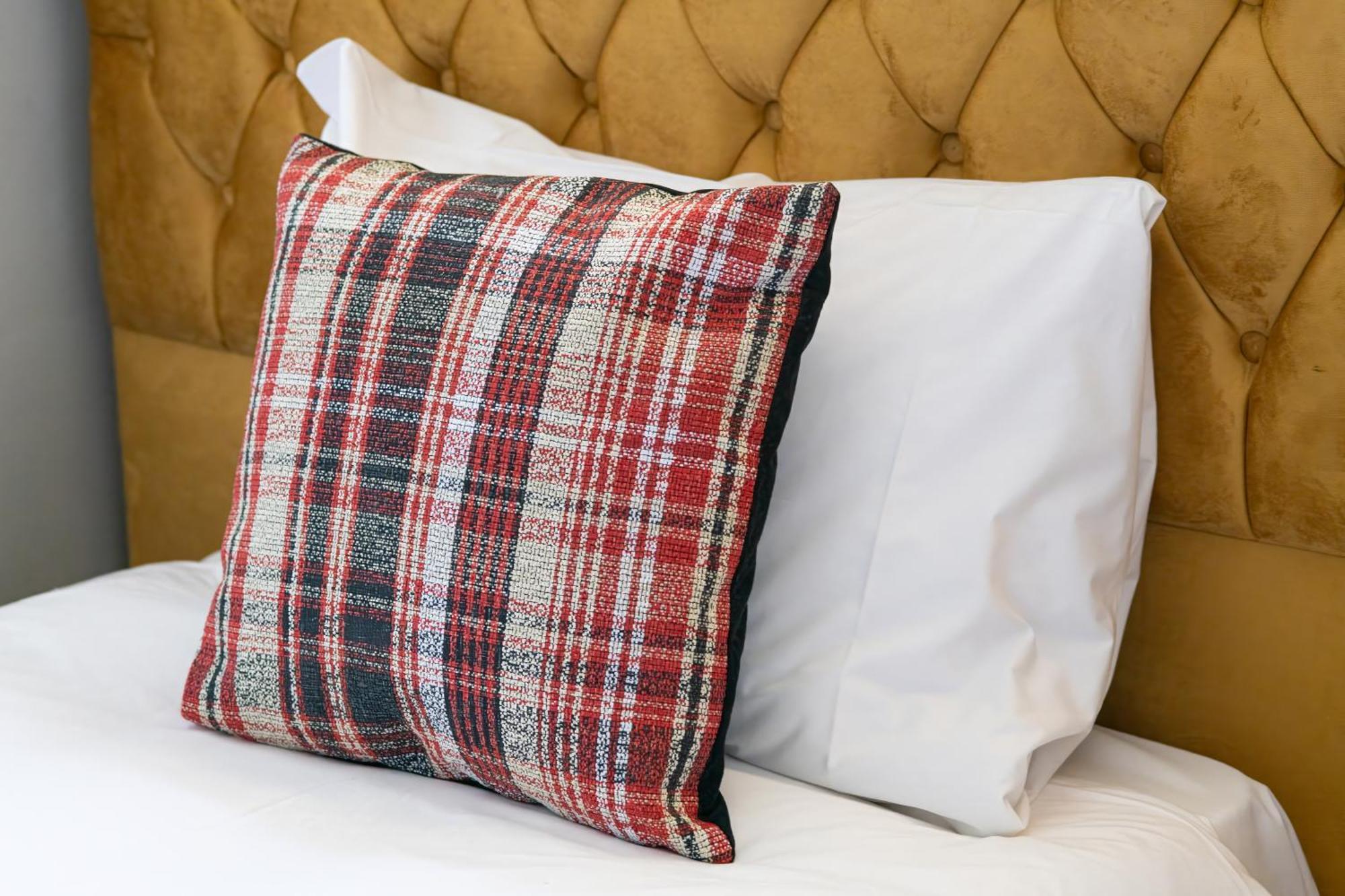 Luxury 4 Bedroom Cottage With Stunning Views Near Fairy Pools! 카보스트 외부 사진