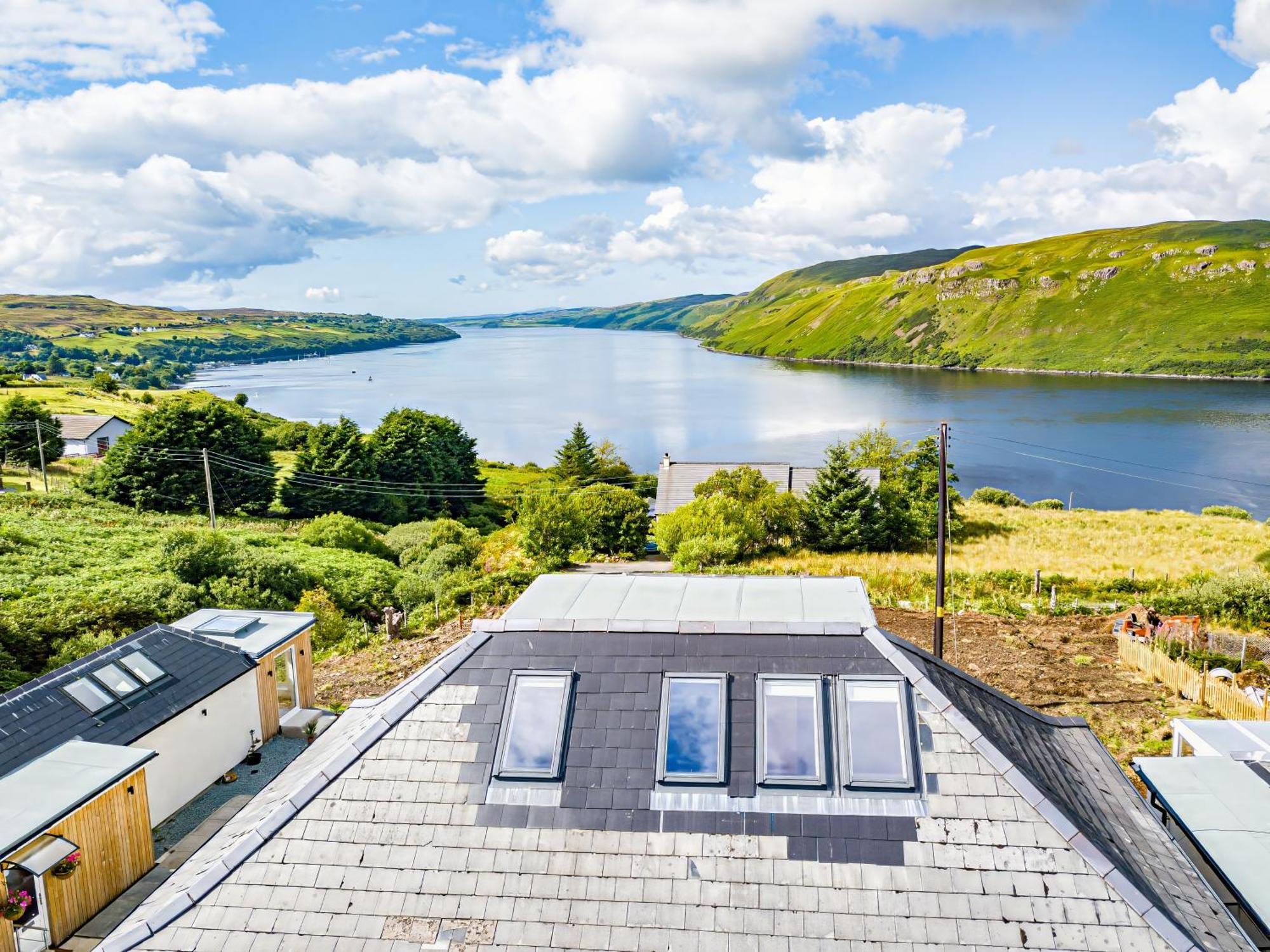 Luxury 4 Bedroom Cottage With Stunning Views Near Fairy Pools! 카보스트 외부 사진