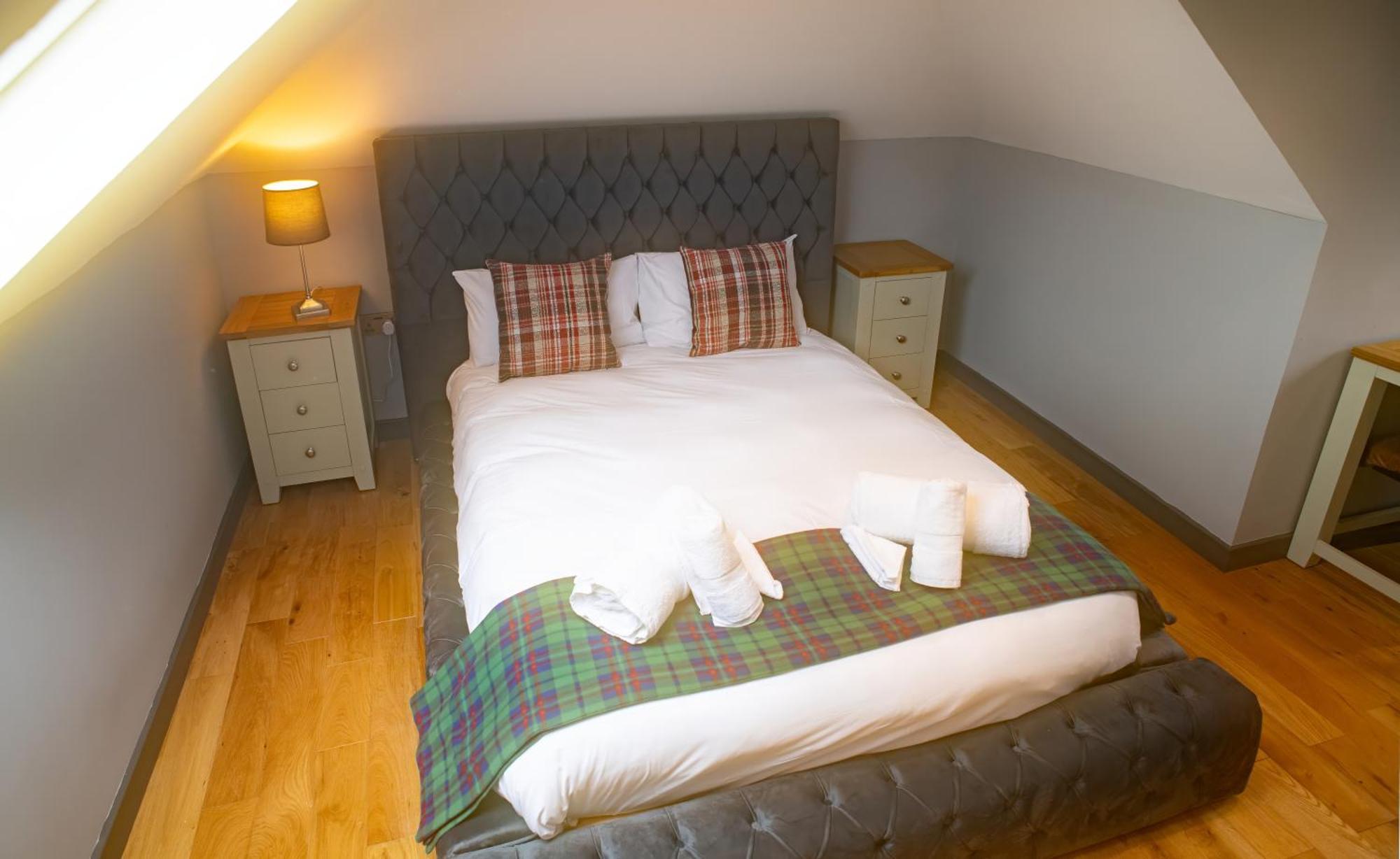 Luxury 4 Bedroom Cottage With Stunning Views Near Fairy Pools! 카보스트 외부 사진